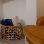 Stylish Retreat Inside Walls Hébergement de vacances York