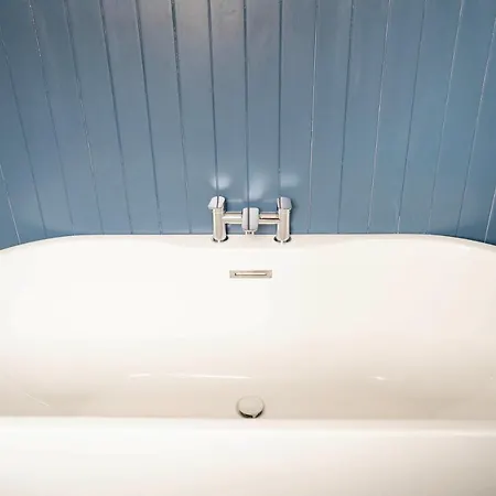 Stylish Retreat Inside Walls