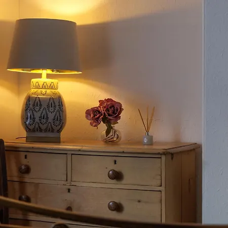 Stylish Retreat Inside Walls York