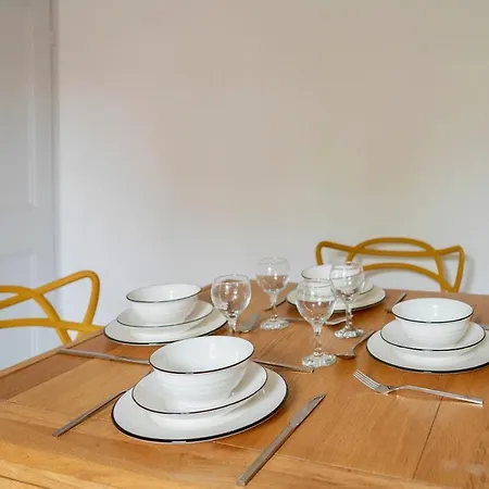 Stylish Retreat Inside Walls Casa de Férias *